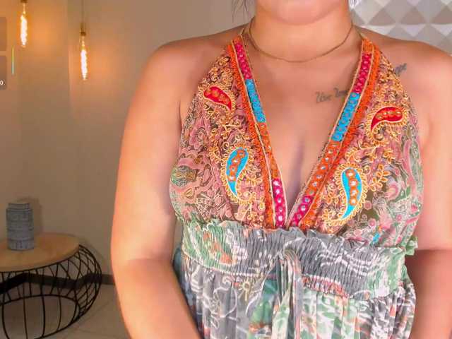 LillySanders live cam on BongaCams