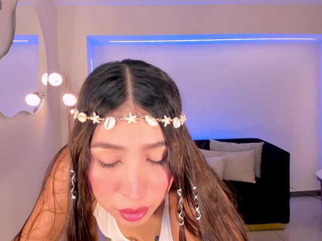 LillySanders live cam on BongaCams