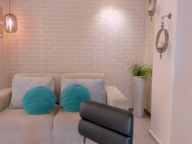 LillySanders live cam on BongaCams