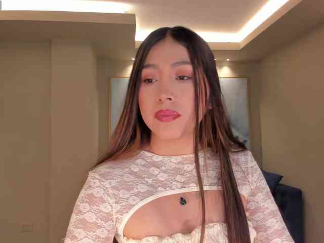 LillySanders webcam
