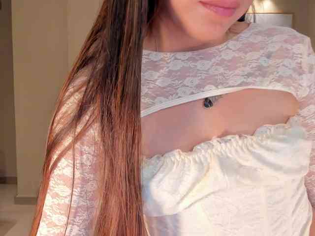 LillySanders webcam