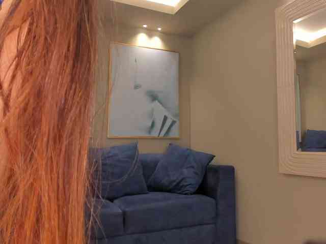 LillySanders webcam