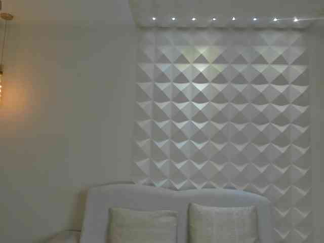 LillySanders webcam