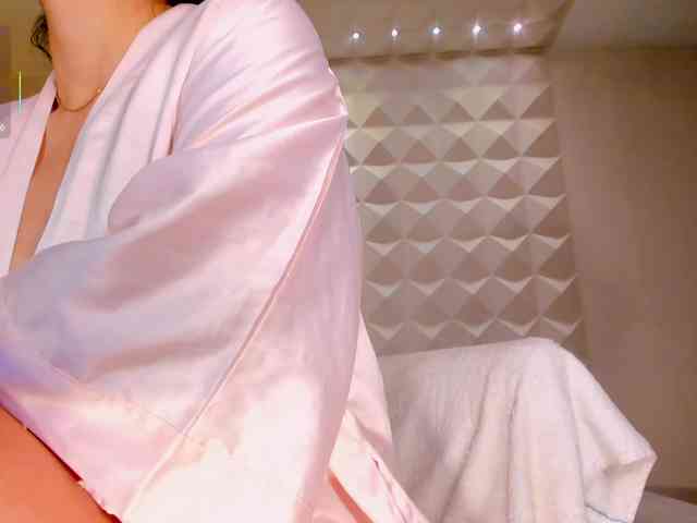 LillySanders webcam