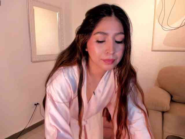 LillySanders webcam
