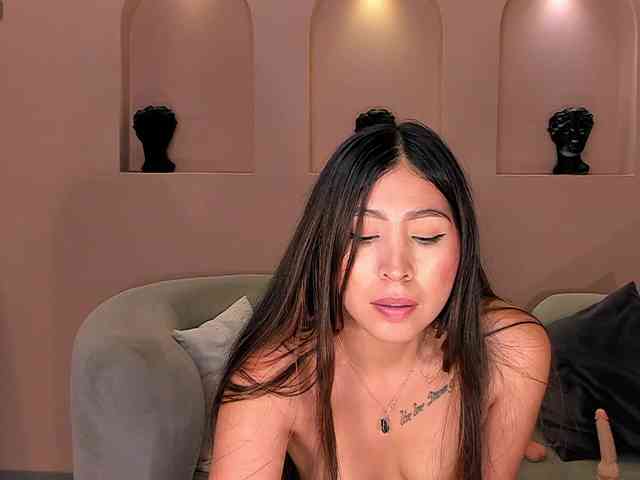 LillySanders webcam