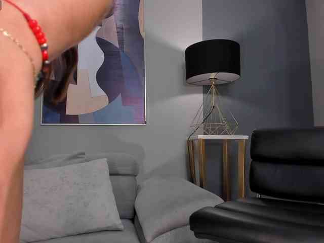LillySanders webcam