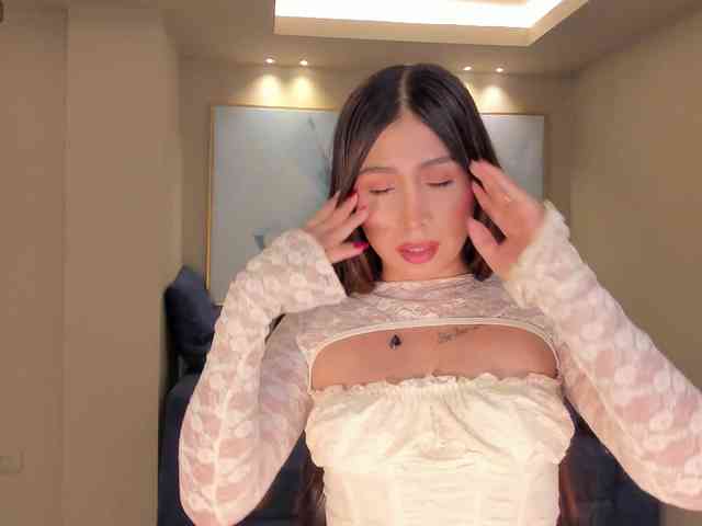 LillySanders webcam