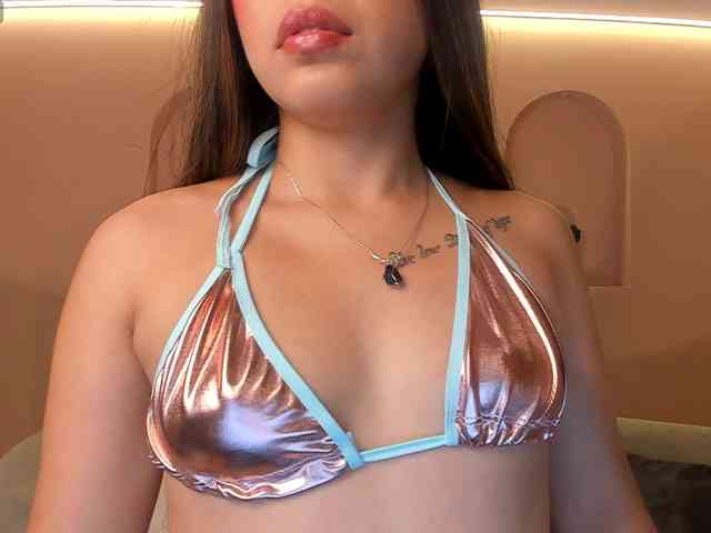 LillySanders webcam
