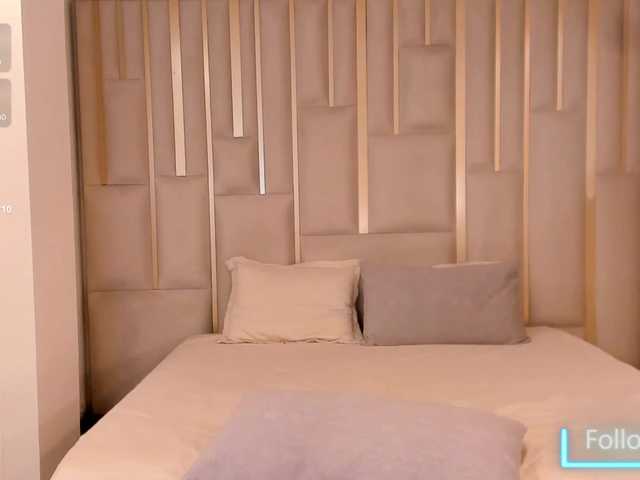 AmberWalker live cam on BongaCams