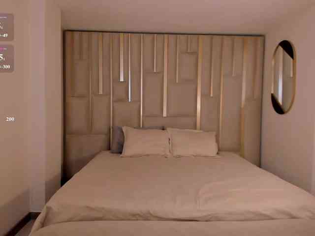 AmberWalker webcam