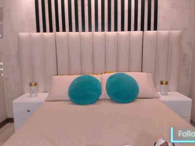 AmberWalker webcam
