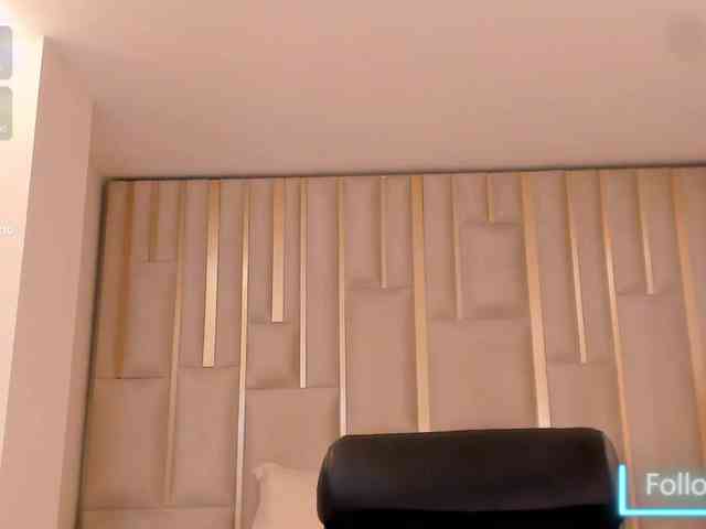 AmberWalker webcam
