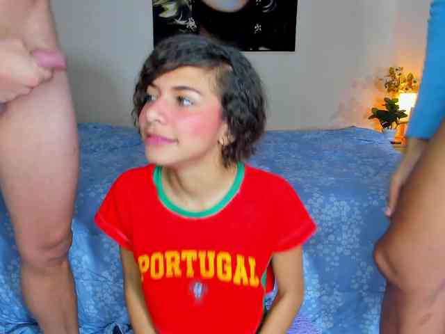 Modelo: Lovee-Submiissive1
