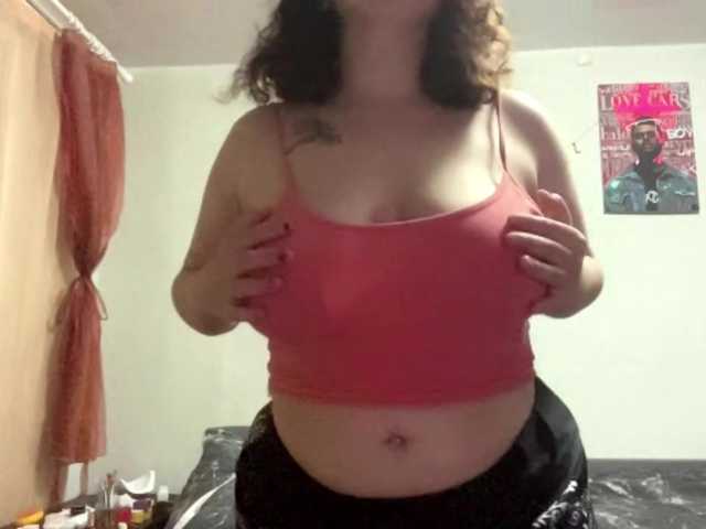 BurmaBarufaldi live cam on BongaCams
