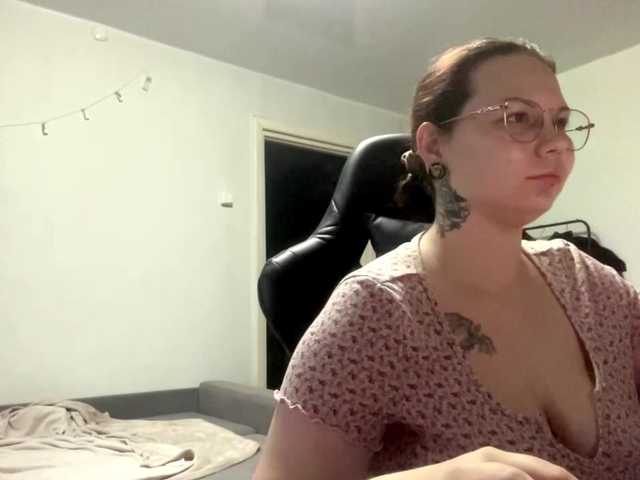 BurmaBarufaldi live cam on BongaCams