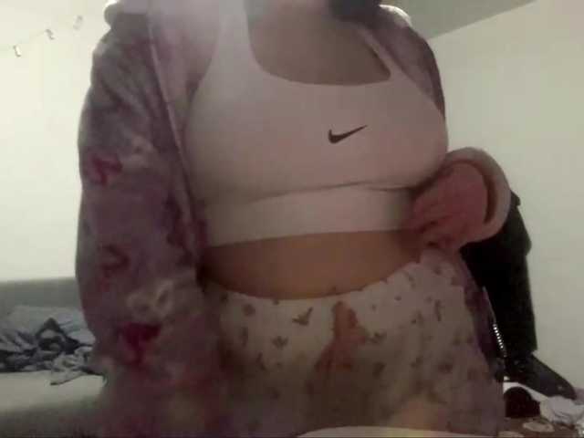 BurmaBarufaldi live cam on BongaCams