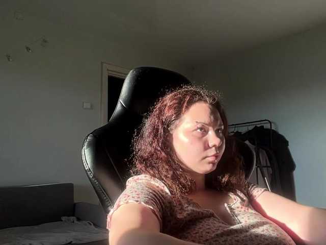 BurmaBarufaldi live cam on BongaCams