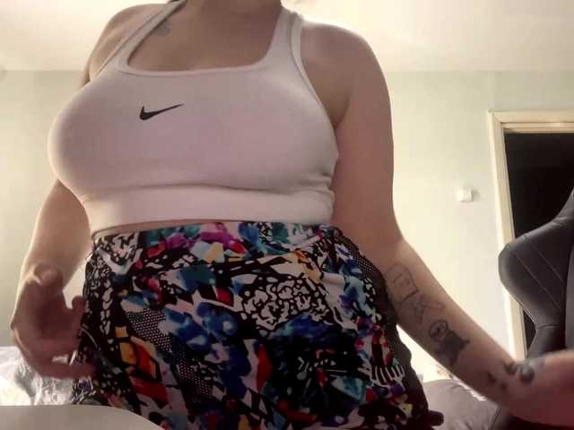 BurmaBarufaldi live cam on BongaCams