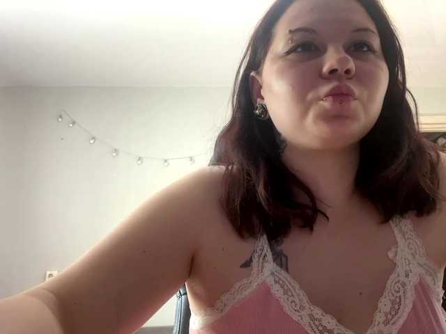 BurmaBarufaldi live cam on BongaCams