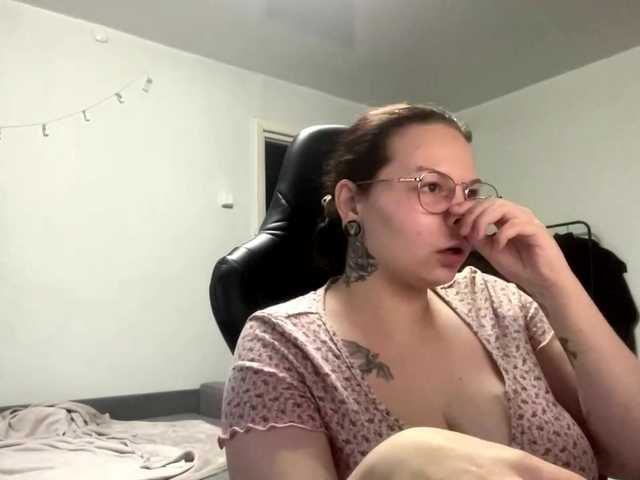 BurmaBarufaldi live cam on BongaCams