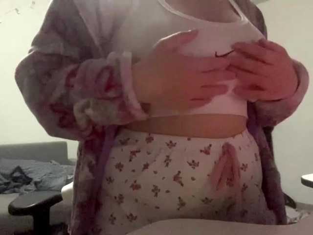 BurmaBarufaldi live cam on BongaCams