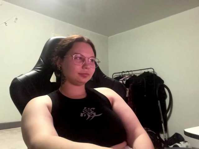 BurmaBarufaldi live cam on BongaCams