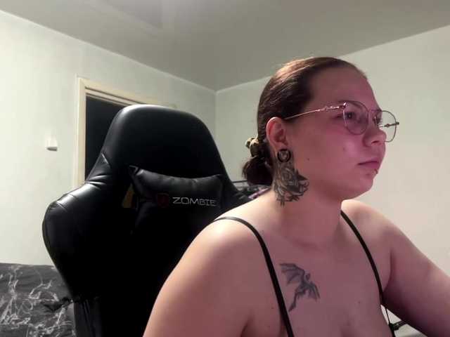 BurmaBarufaldi live cam on BongaCams