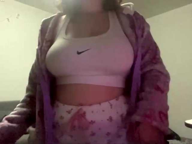 BurmaBarufaldi live cam on BongaCams