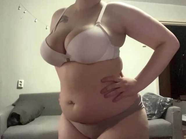 BurmaBarufaldi live cam on BongaCams