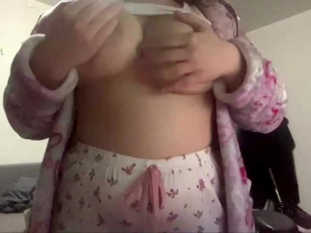 BurmaBarufaldi live cam on BongaCams