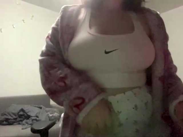 BurmaBarufaldi live cam on BongaCams