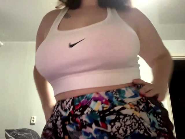 BurmaBarufaldi live cam on BongaCams