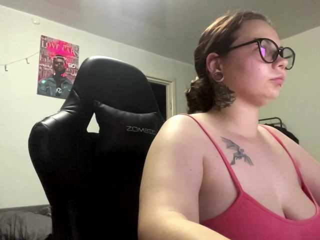 BurmaBarufaldi live cam on BongaCams