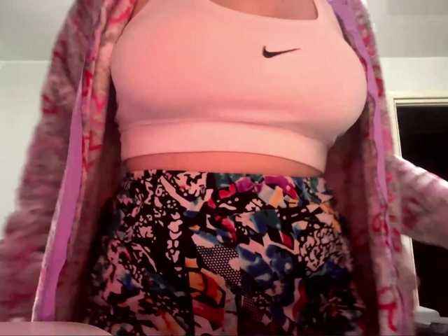 BurmaBarufaldi live cam on BongaCams