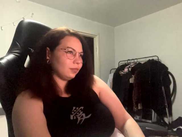 BurmaBarufaldi live cam on BongaCams