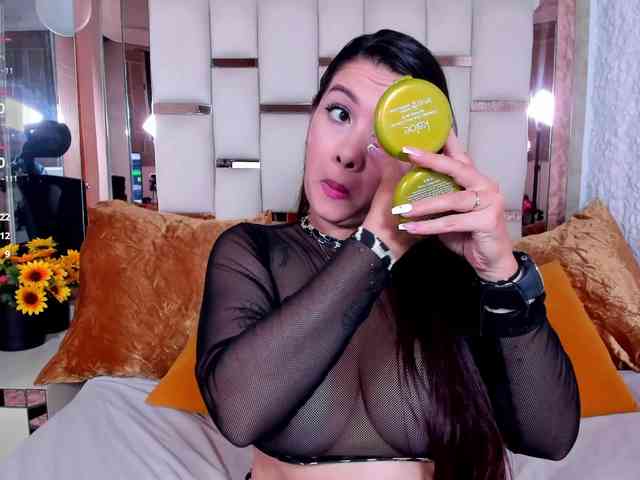 stefanyruizz Sex Cam Show
