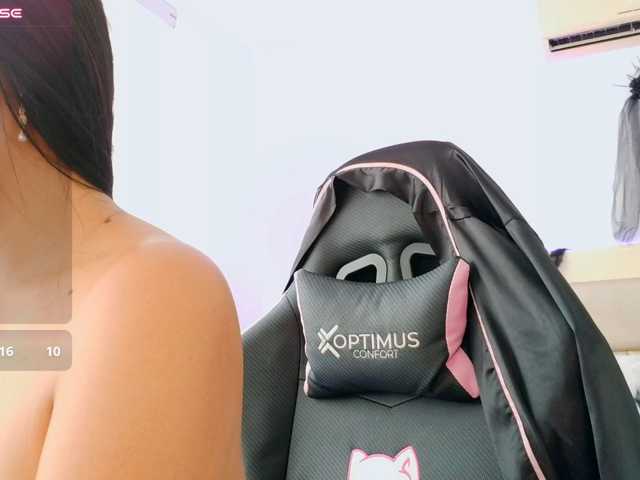 ValeenQueen live cam on BongaCams