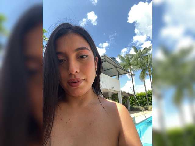 ValeenQueen live cam on BongaCams