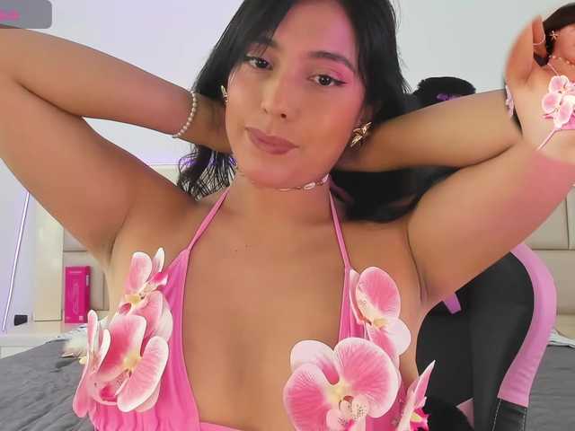 ValeenQueen live cam on BongaCams