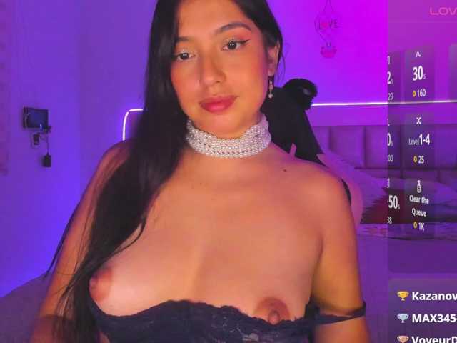 ValeenQueen live cam on BongaCams