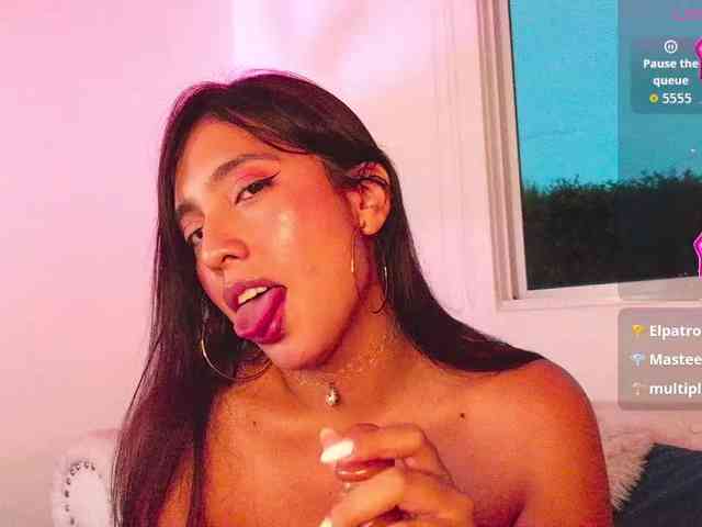 ValeenQueen webcam