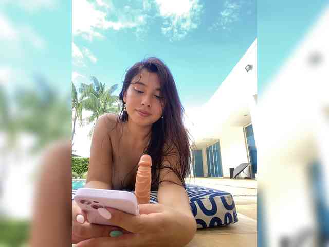 ValeenQueen webcam