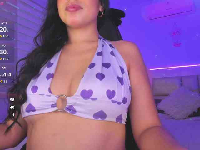 Model: ValeenQueen