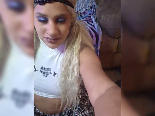 Ebony Goddess X (EbonyGoddessX)