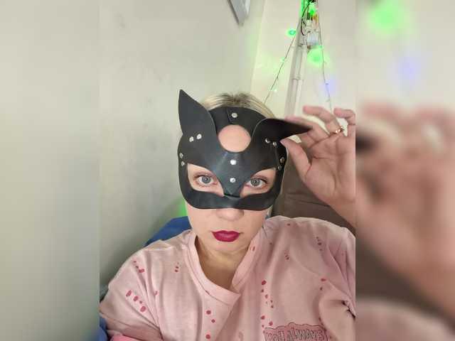 King-Queen777 live cam on BongaCams