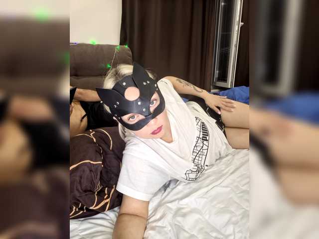 King-Queen777 live cam on BongaCams