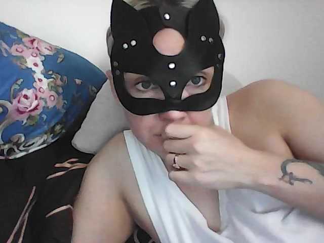 Live трансляция King-Queen777 - Runet.cam