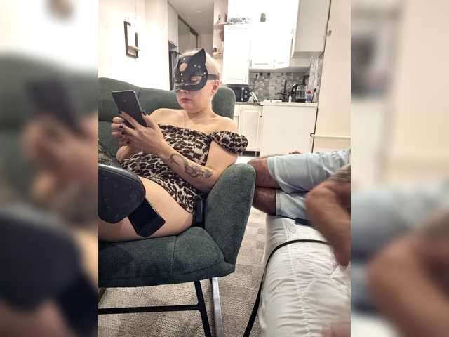 King-Queen777 live cam on BongaCams