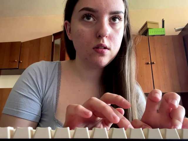 CeliaThouvenel